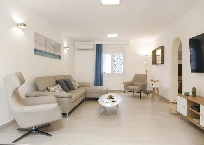 Aphrodite And Apollo 4 Bedroom Вилла Пуэрто дель Кармен