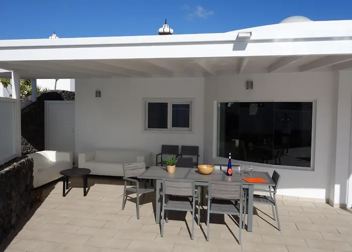 Aphrodite And Apollo 4 Bedroom *