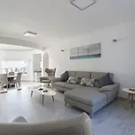 Villa Aphrodite And Apollo 4 Bedroom Puerto del Carmen (Lanzarote)